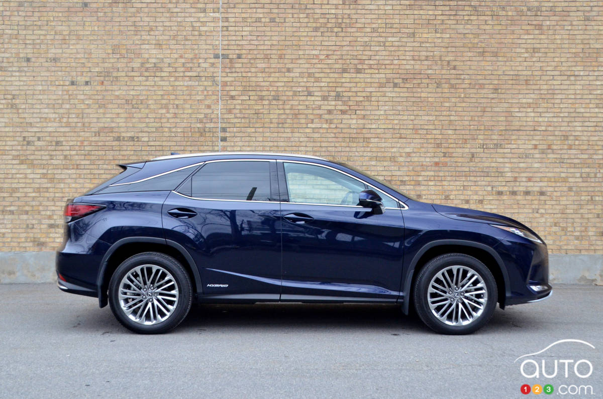 Lexus RX 450h 2021, profil